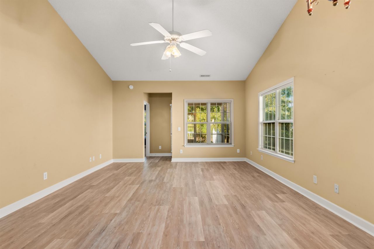 4509 Lightkeepers Way Photo 19