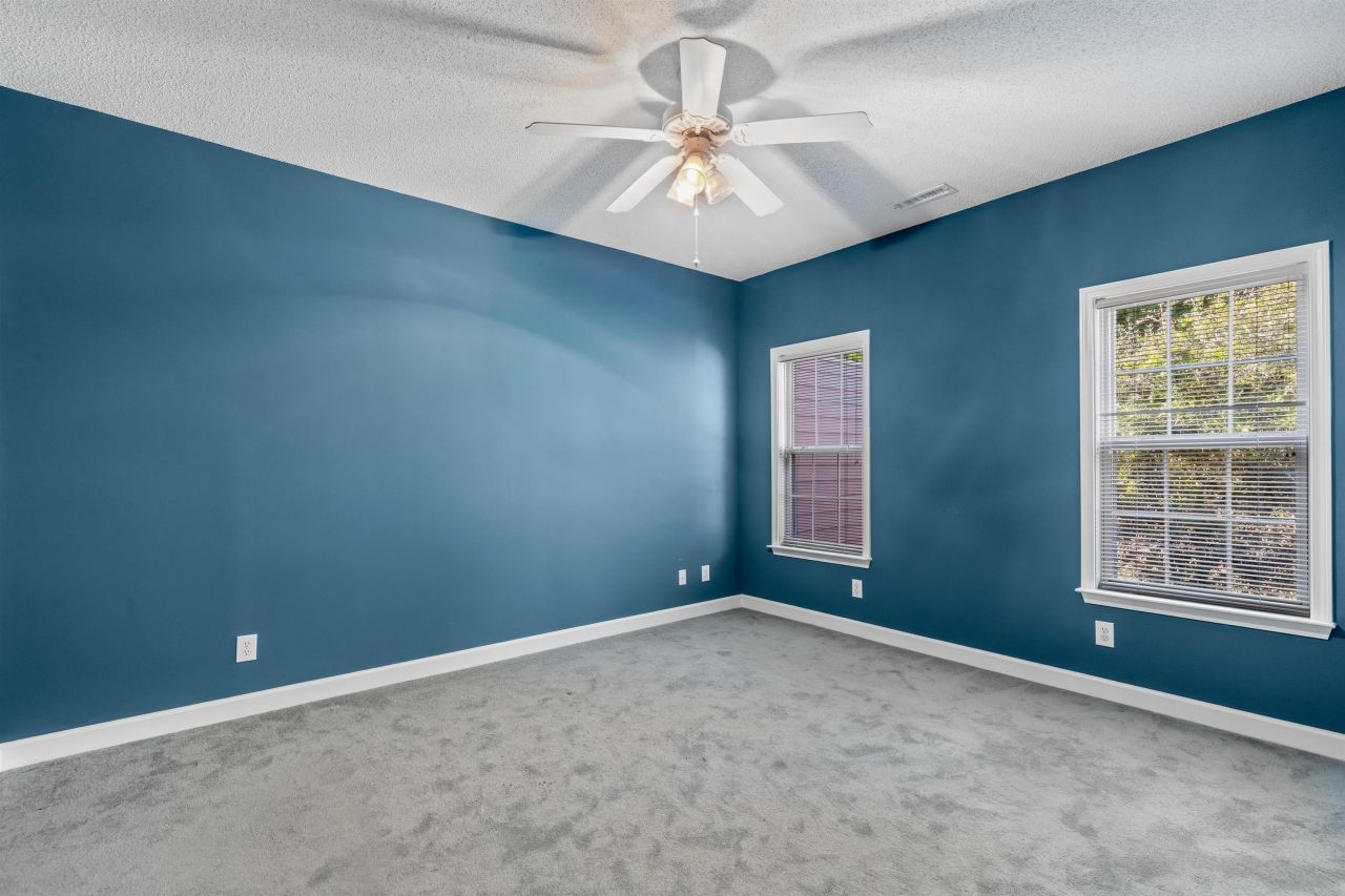 4509 Lightkeepers Way Photo 24