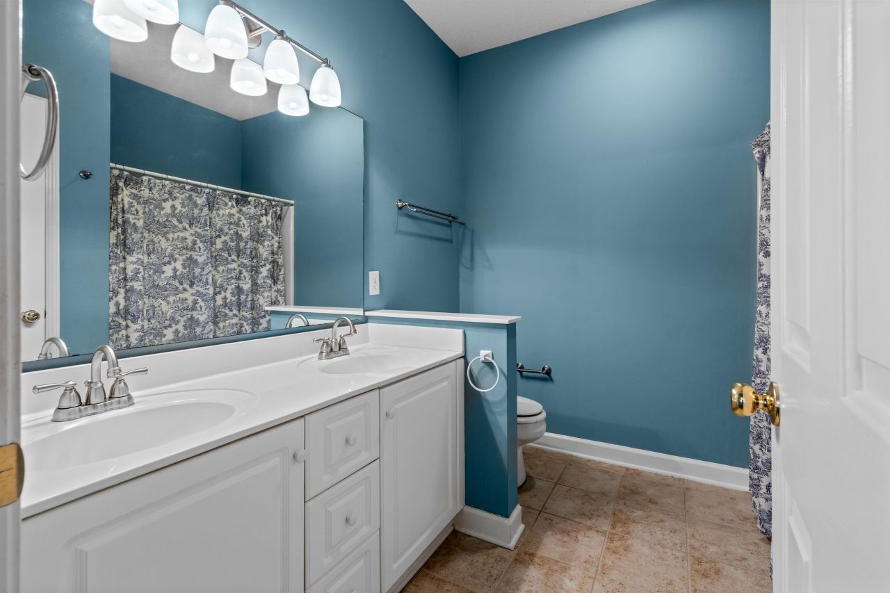 4509 Lightkeepers Way Photo 27