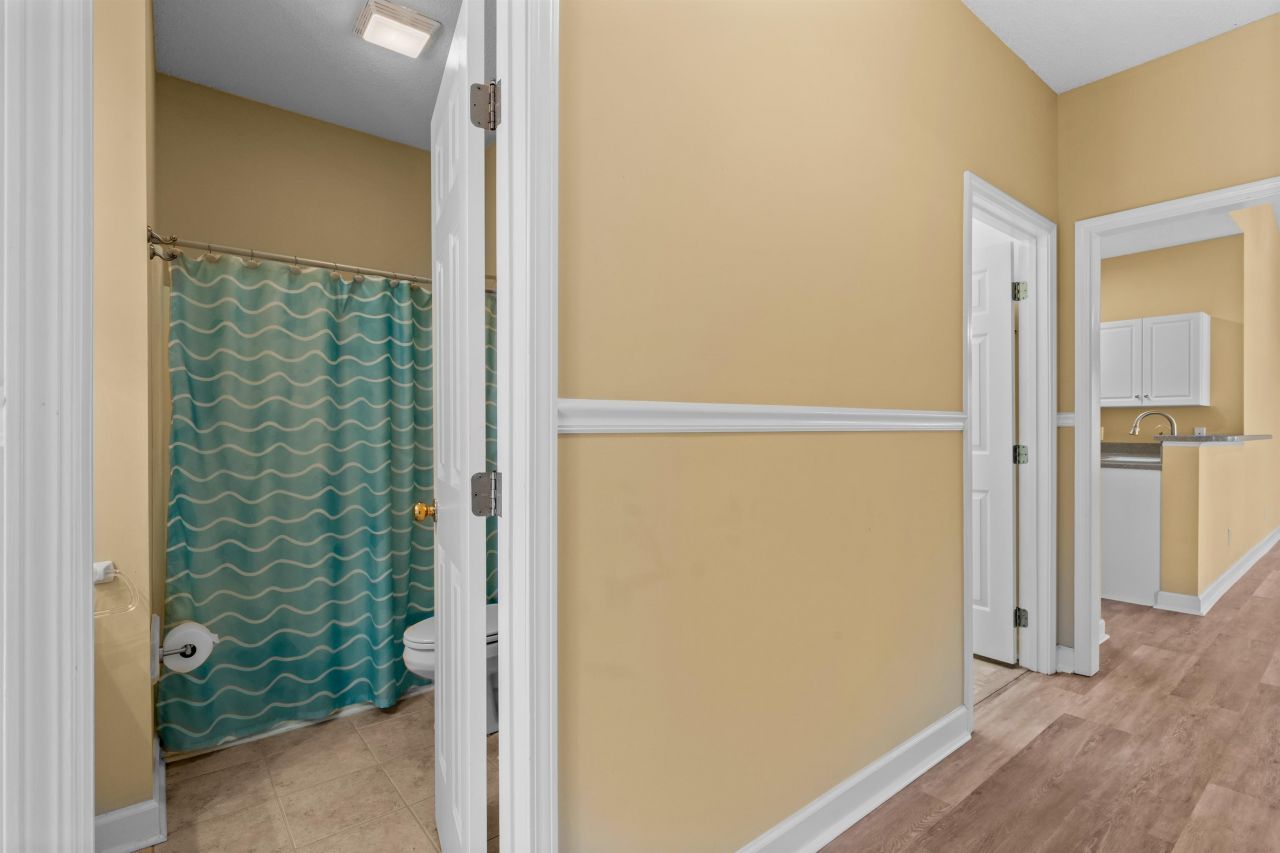 4509 Lightkeepers Way Photo 6