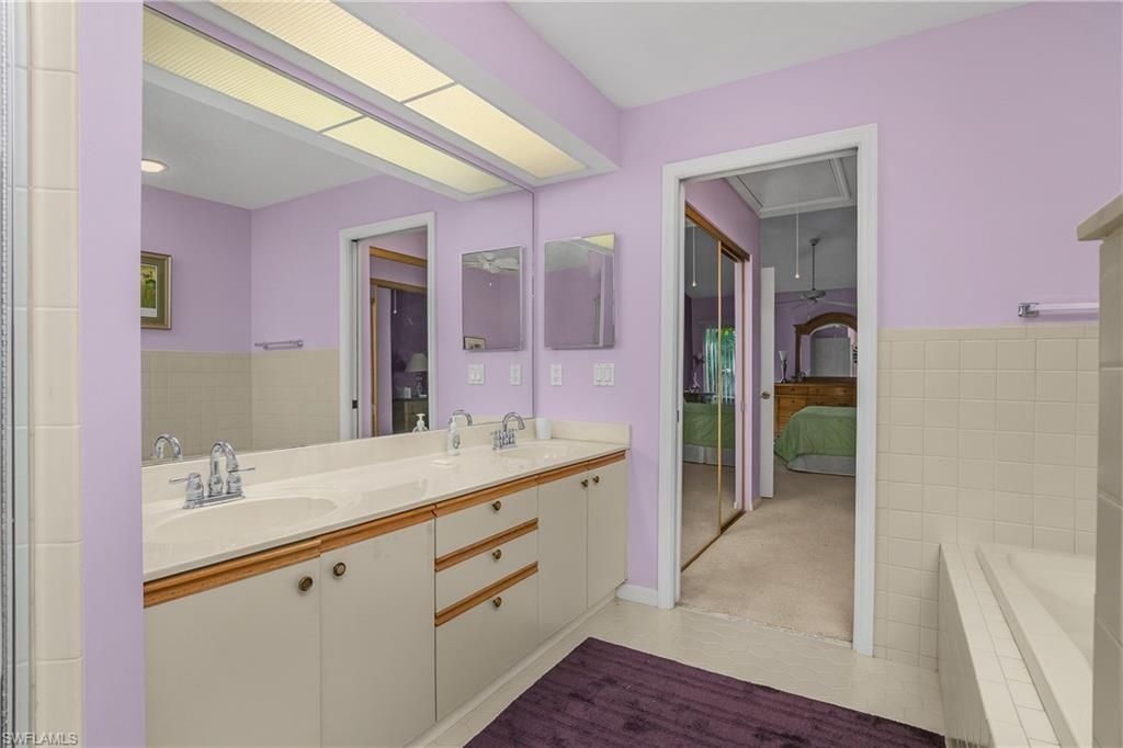 21705 Sungate Ct, Estero, FL 33928 Photo