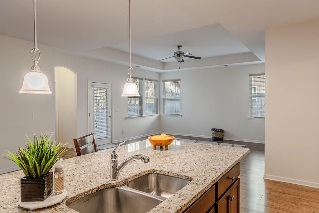 543 Man O War Lane Photo 13