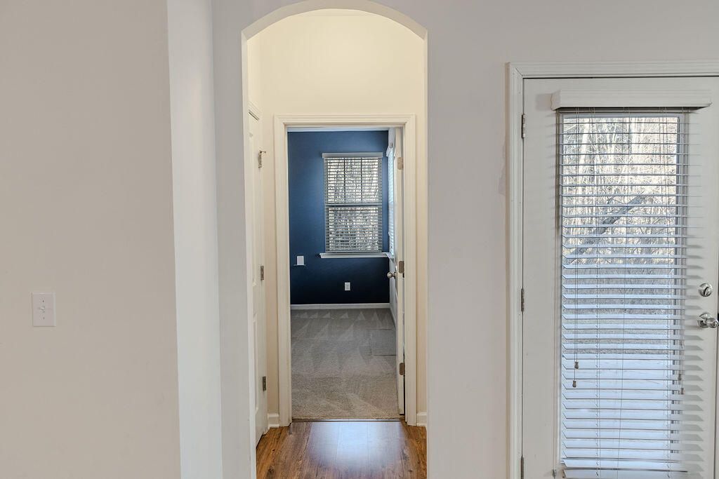 543 Man O War Lane Photo 19