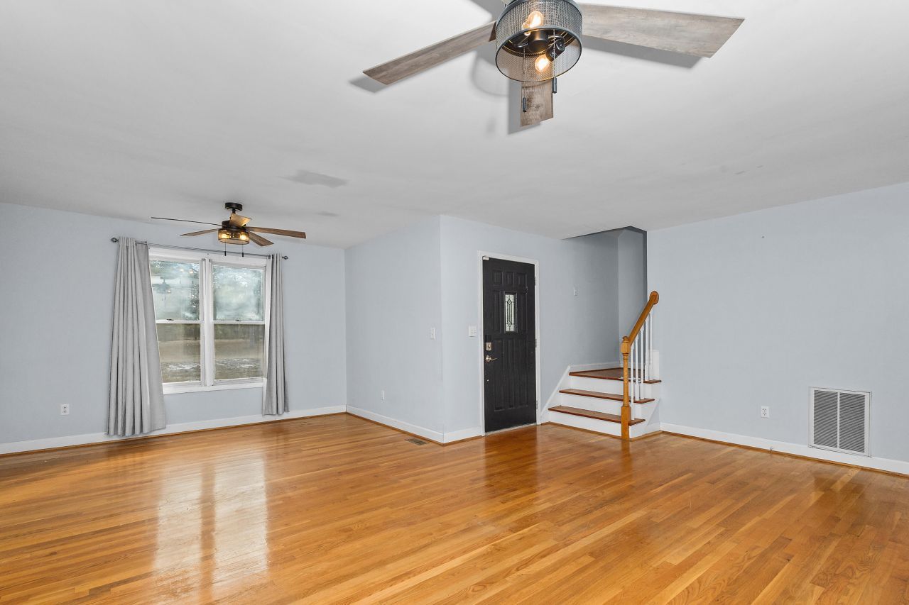 3039 Wolfe Creek Road Photo 5