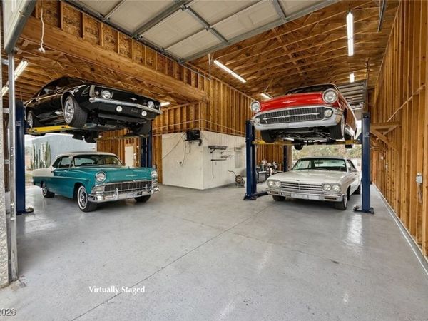 3385 W Agate Avenue, Las Vegas, NV 89139