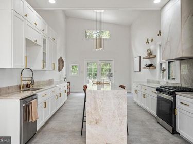 101 DELAWARE TRAIL, WINCHESTER, VA 22602