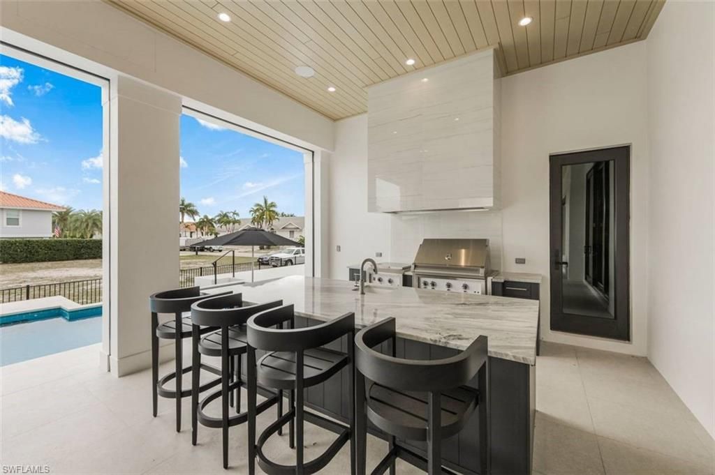 661 Amber Dr, Marco Island, FL 34145 Photo