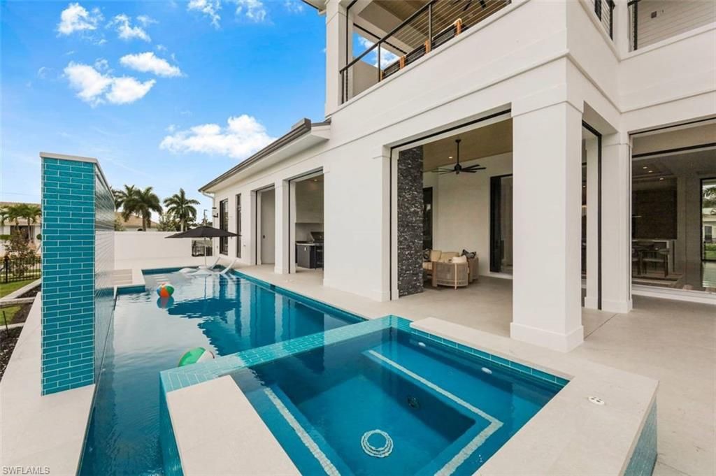 661 Amber Dr, Marco Island, FL 34145 Photo