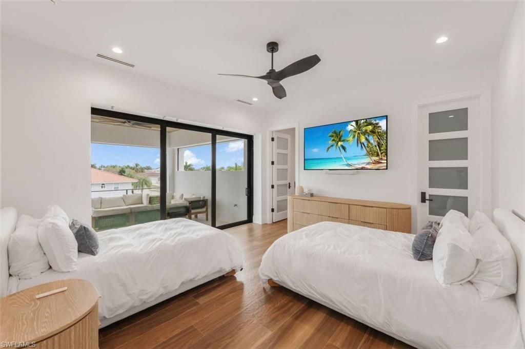 661 Amber Dr, Marco Island, FL 34145 Photo