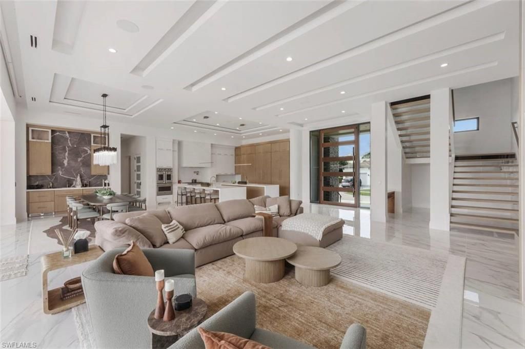 661 Amber Dr, Marco Island, FL 34145 Photo