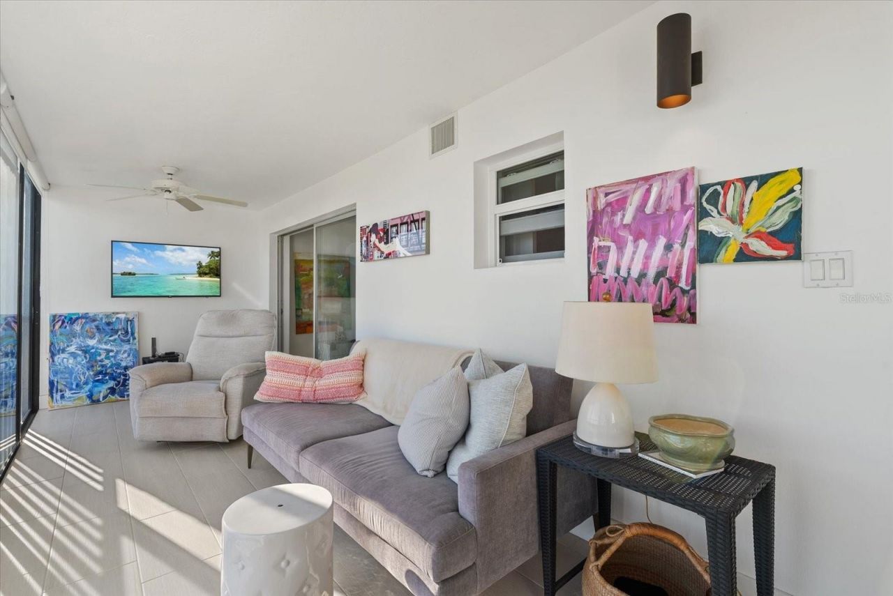 9393 Midnight Pass Road, Unit 606, Sarasota, FL 34242 Photo