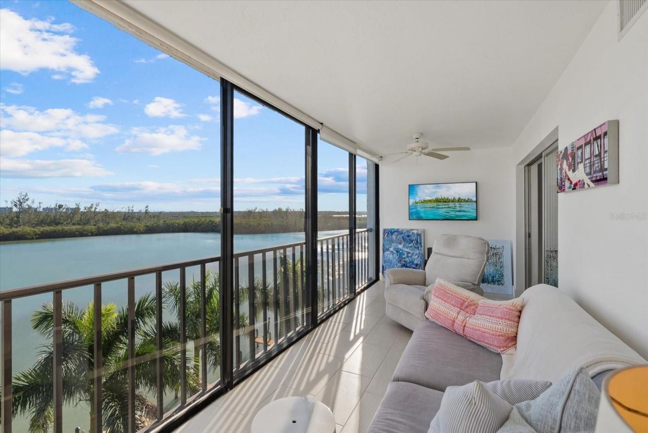 9393 Midnight Pass Road, Unit 606, Sarasota, FL 34242 Photo