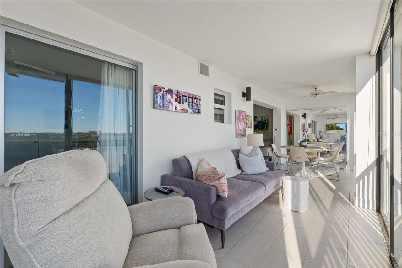 9393 Midnight Pass Road, Unit 606, Sarasota, FL 34242 Photo