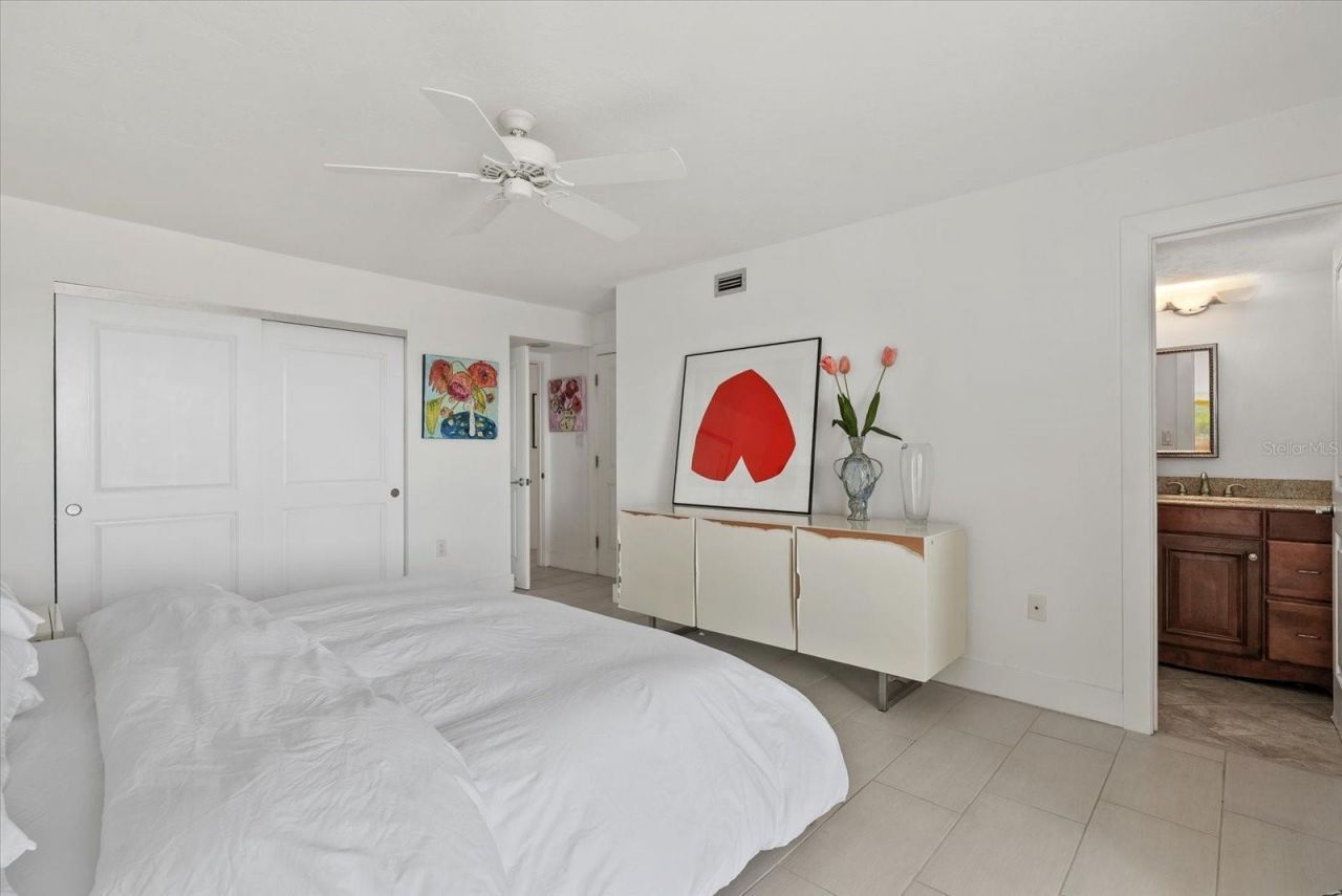 9393 Midnight Pass Road, Unit 606, Sarasota, FL 34242 Photo