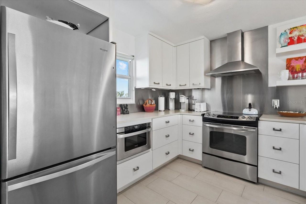 9393 Midnight Pass Road, Unit 606, Sarasota, FL 34242 Photo