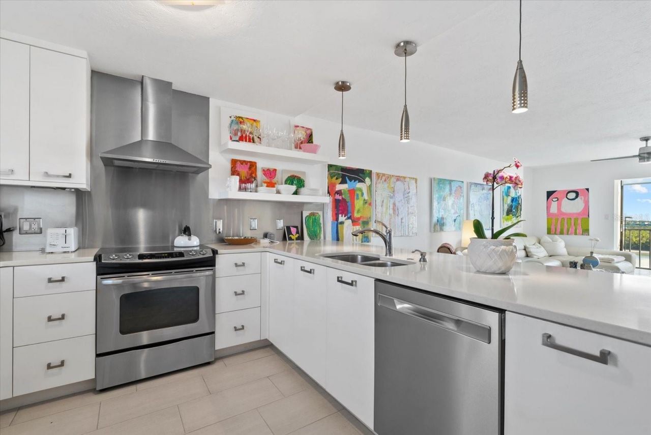 9393 Midnight Pass Road, Unit 606, Sarasota, FL 34242 Photo