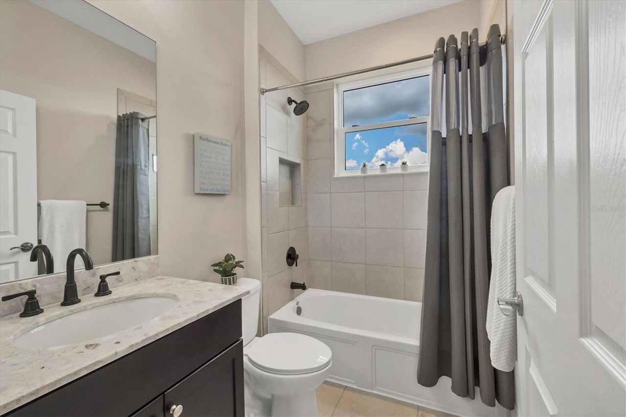 1038 Buttercup Glen, Bradenton, FL 34212 Photo