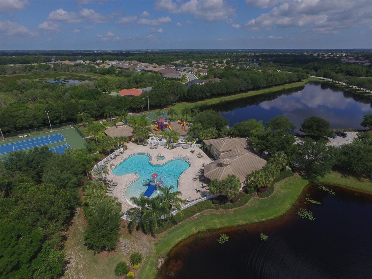 1038 Buttercup Glen, Bradenton, FL 34212 Photo