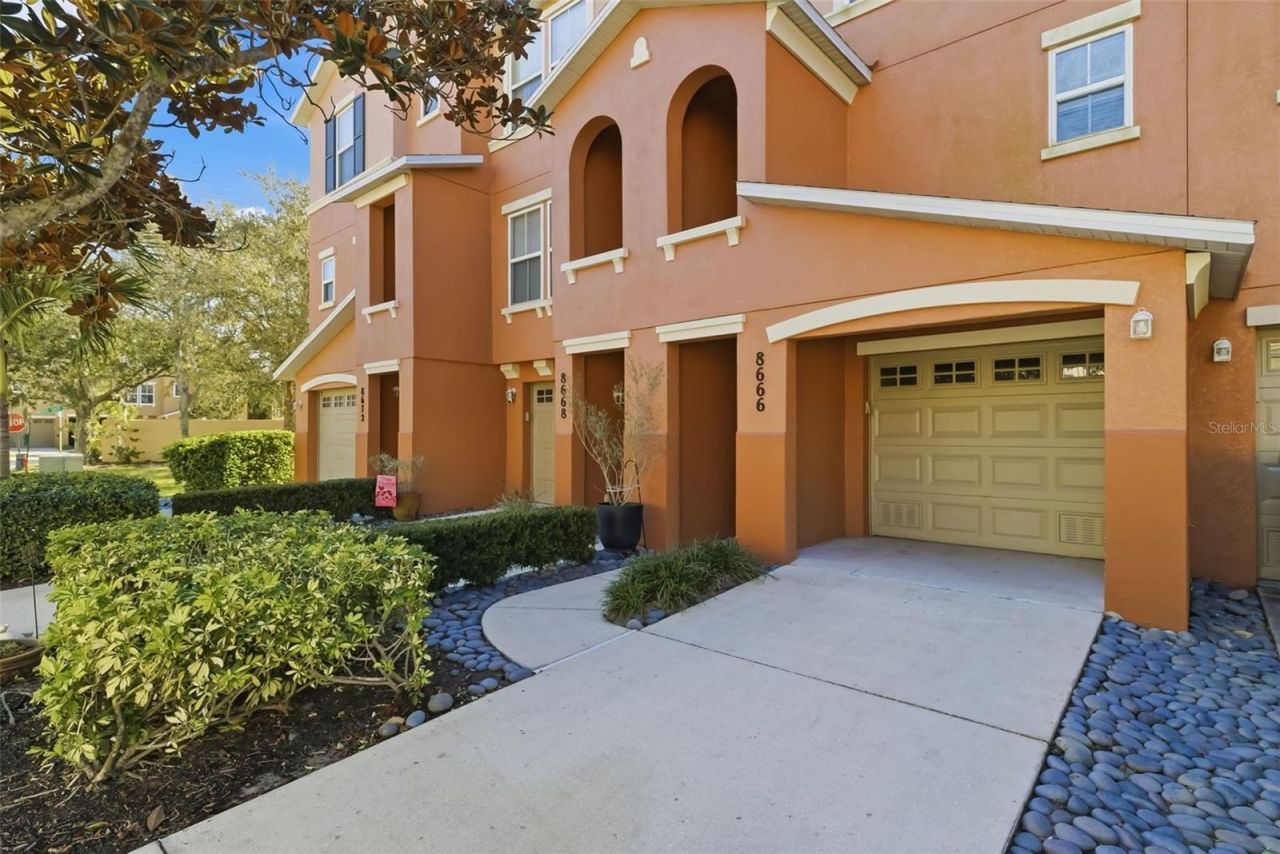 8666 Majestic Elm Court, Unit 8666, Lakewood Ranch, FL 34202 Photo