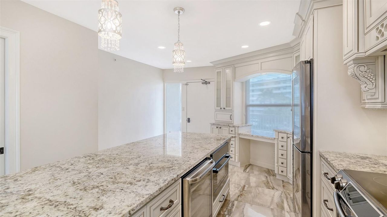 5740 Midnight Pass Road, Unit 307, Sarasota, FL 34242 Photo