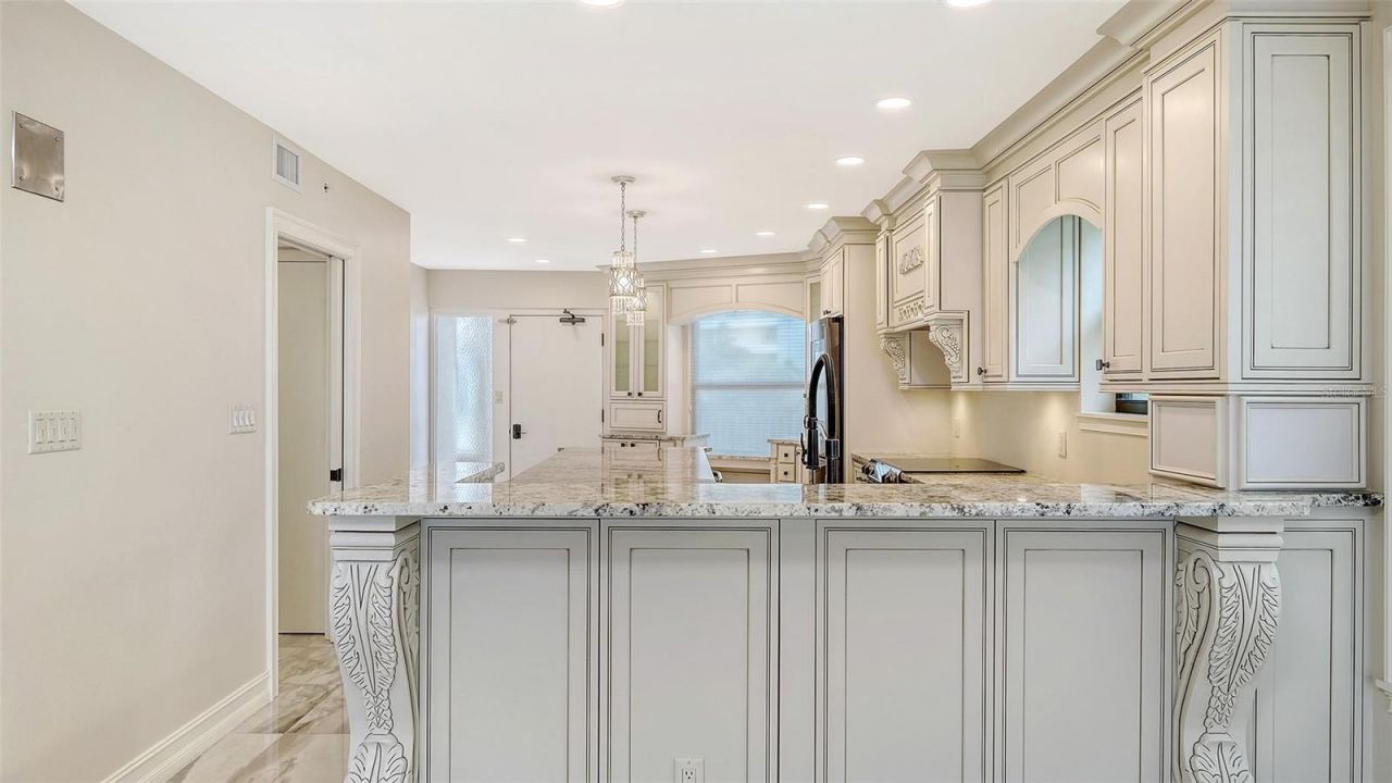 5740 Midnight Pass Road, Unit 307, Sarasota, FL 34242 Photo