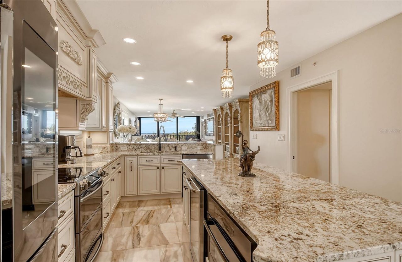 5740 Midnight Pass Road, Unit 307, Sarasota, FL 34242 Photo