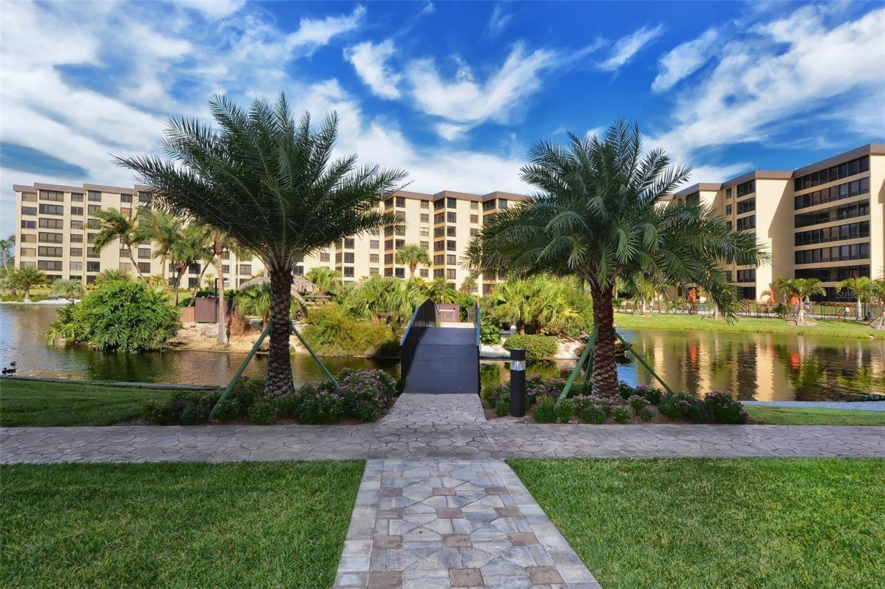 5740 Midnight Pass Road, Unit 307, Sarasota, FL 34242 Photo