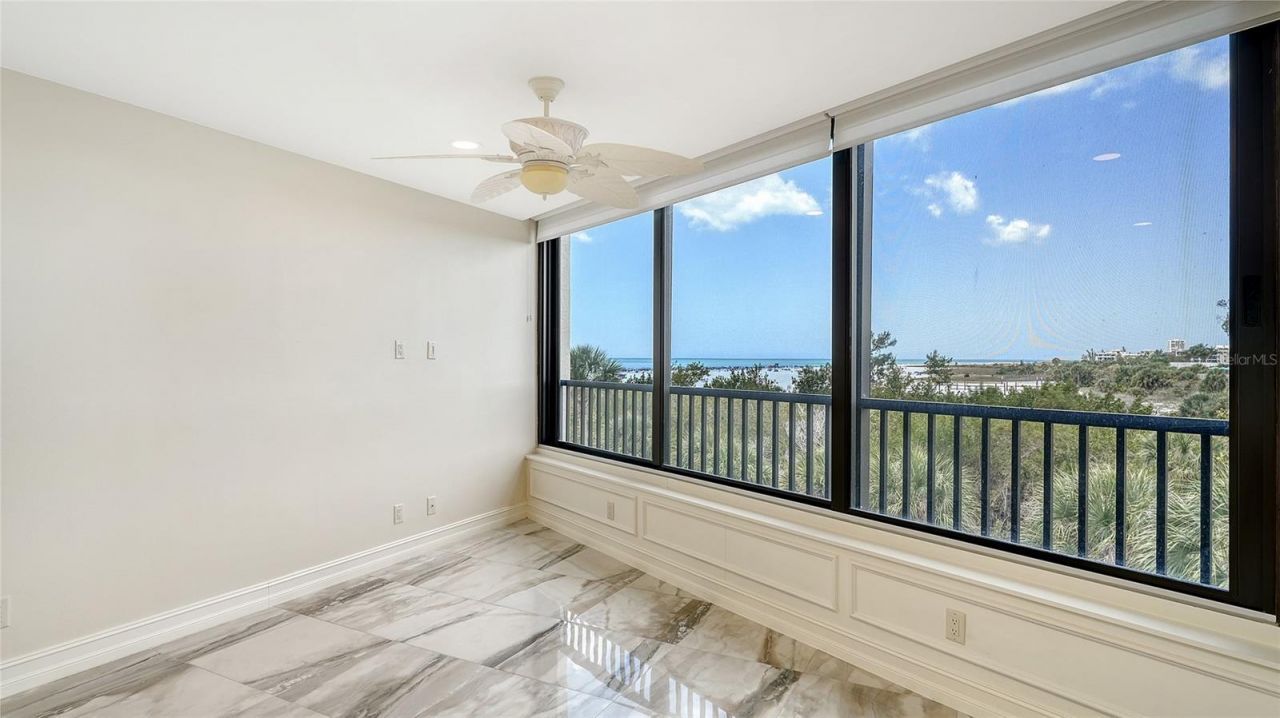 5740 Midnight Pass Road, Unit 307, Sarasota, FL 34242 Photo