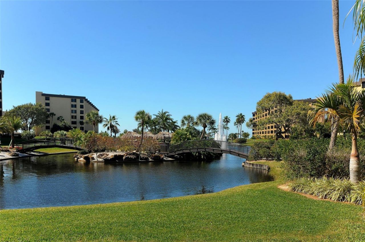 5740 Midnight Pass Road, Unit 307, Sarasota, FL 34242 Photo