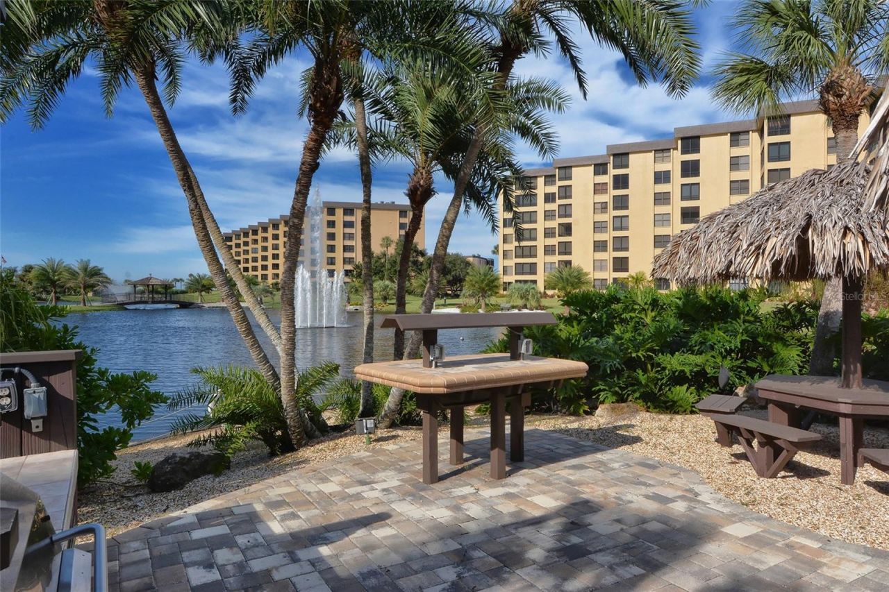 5740 Midnight Pass Road, Unit 307, Sarasota, FL 34242 Photo