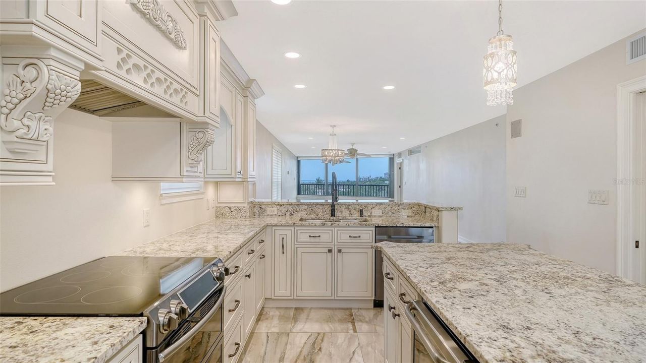 5740 Midnight Pass Road, Unit 307, Sarasota, FL 34242 Photo