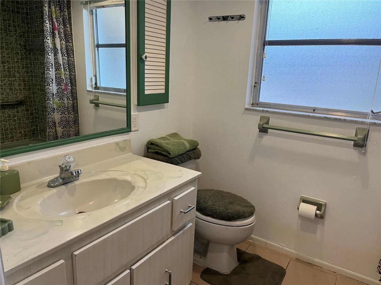 1310 SE 43rd Terrace, Cape Coral, FL 33904 Photo