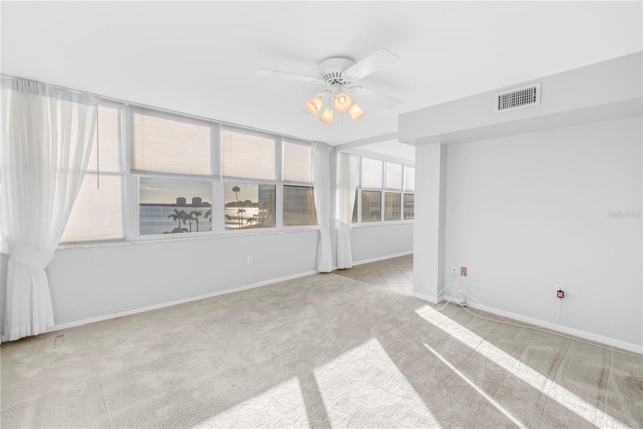 5108 Brittany Drive S, Unit 405, Saint Petersburg, FL 33715 Photo