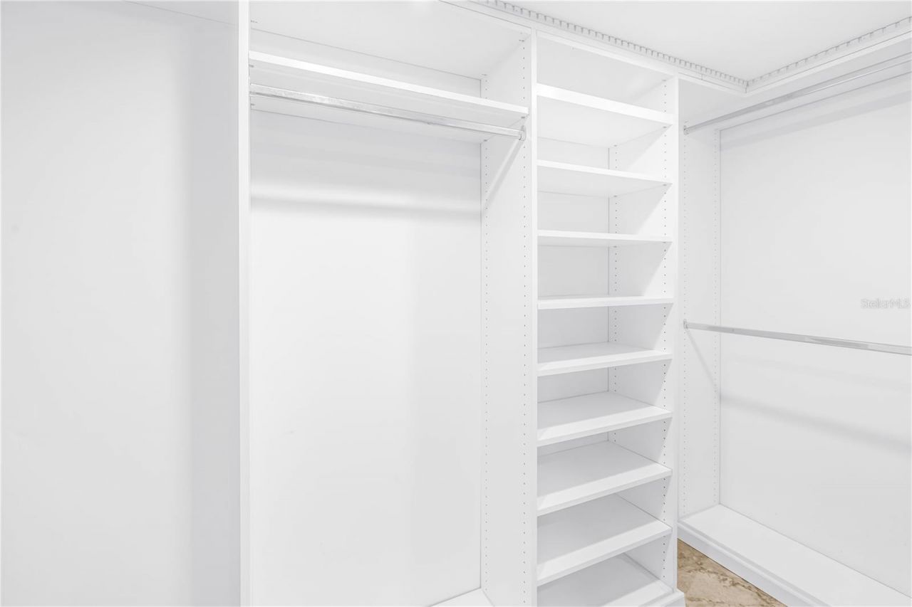 5108 Brittany Drive S, Unit 405, Saint Petersburg, FL 33715 Photo