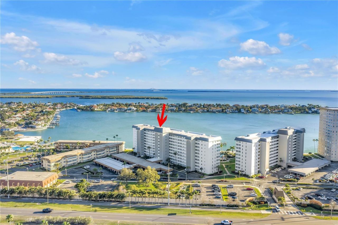 5108 Brittany Drive S, Unit 405, Saint Petersburg, FL 33715 Photo