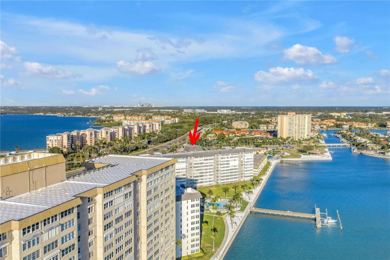 5108 Brittany Drive S, Unit 405, Saint Petersburg, FL 33715 Photo