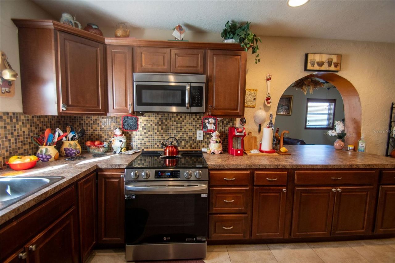 701 58th Avenue S, Saint Petersburg, FL 33705 Photo