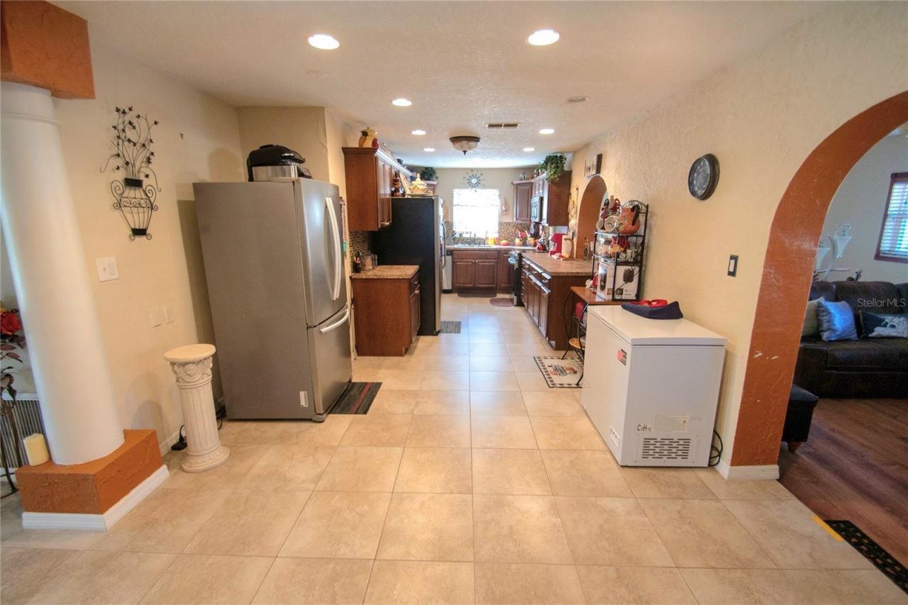 701 58th Avenue S, Saint Petersburg, FL 33705 Photo