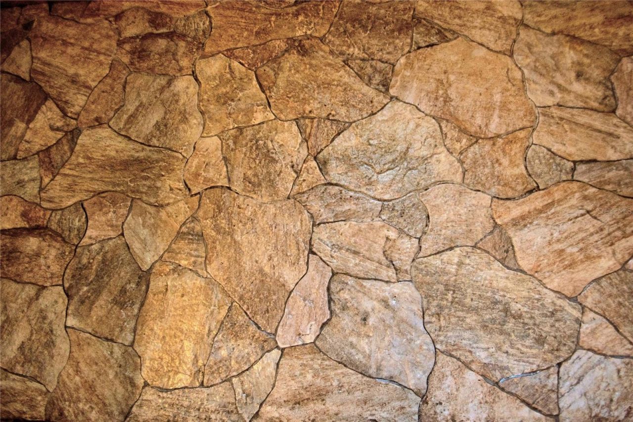 701 58th Avenue S, Saint Petersburg, FL 33705 Photo