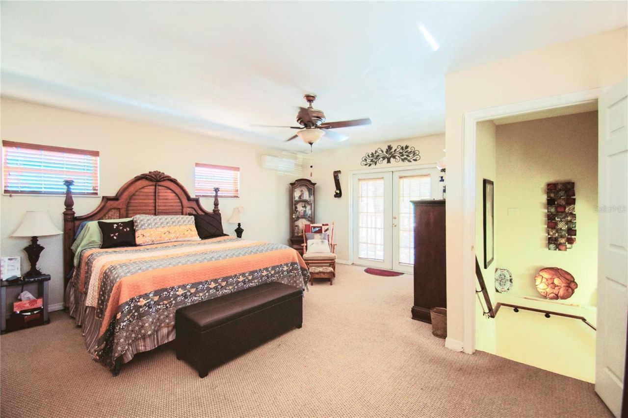 701 58th Avenue S, Saint Petersburg, FL 33705 Photo