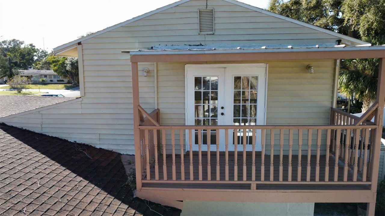 701 58th Avenue S, Saint Petersburg, FL 33705 Photo