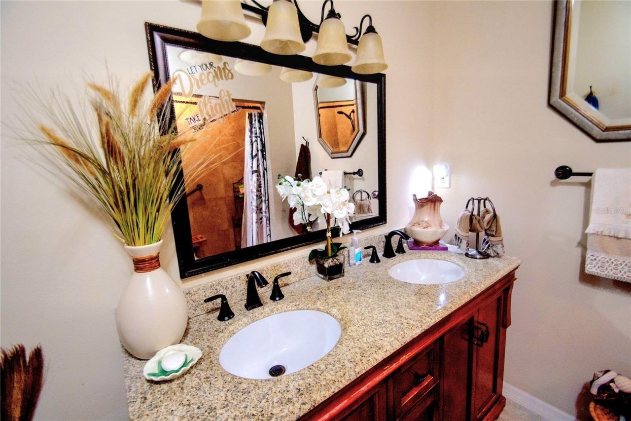 701 58th Avenue S, Saint Petersburg, FL 33705 Photo