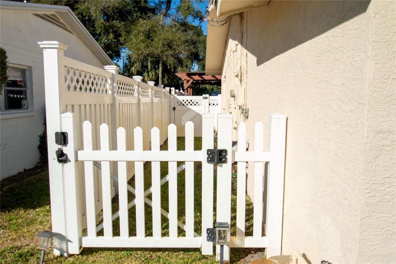 701 58th Avenue S, Saint Petersburg, FL 33705 Photo