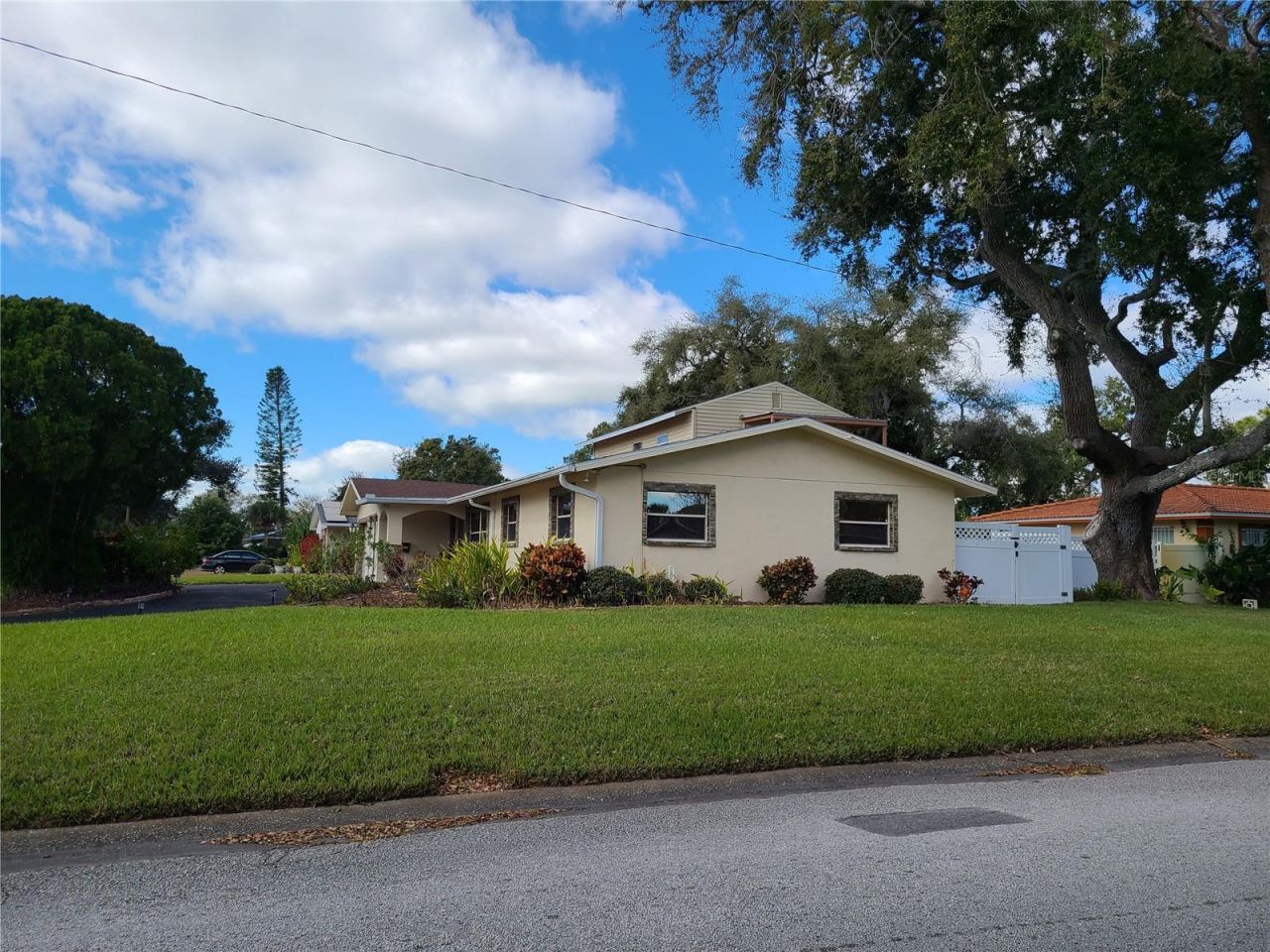701 58th Avenue S, Saint Petersburg, FL 33705 Photo