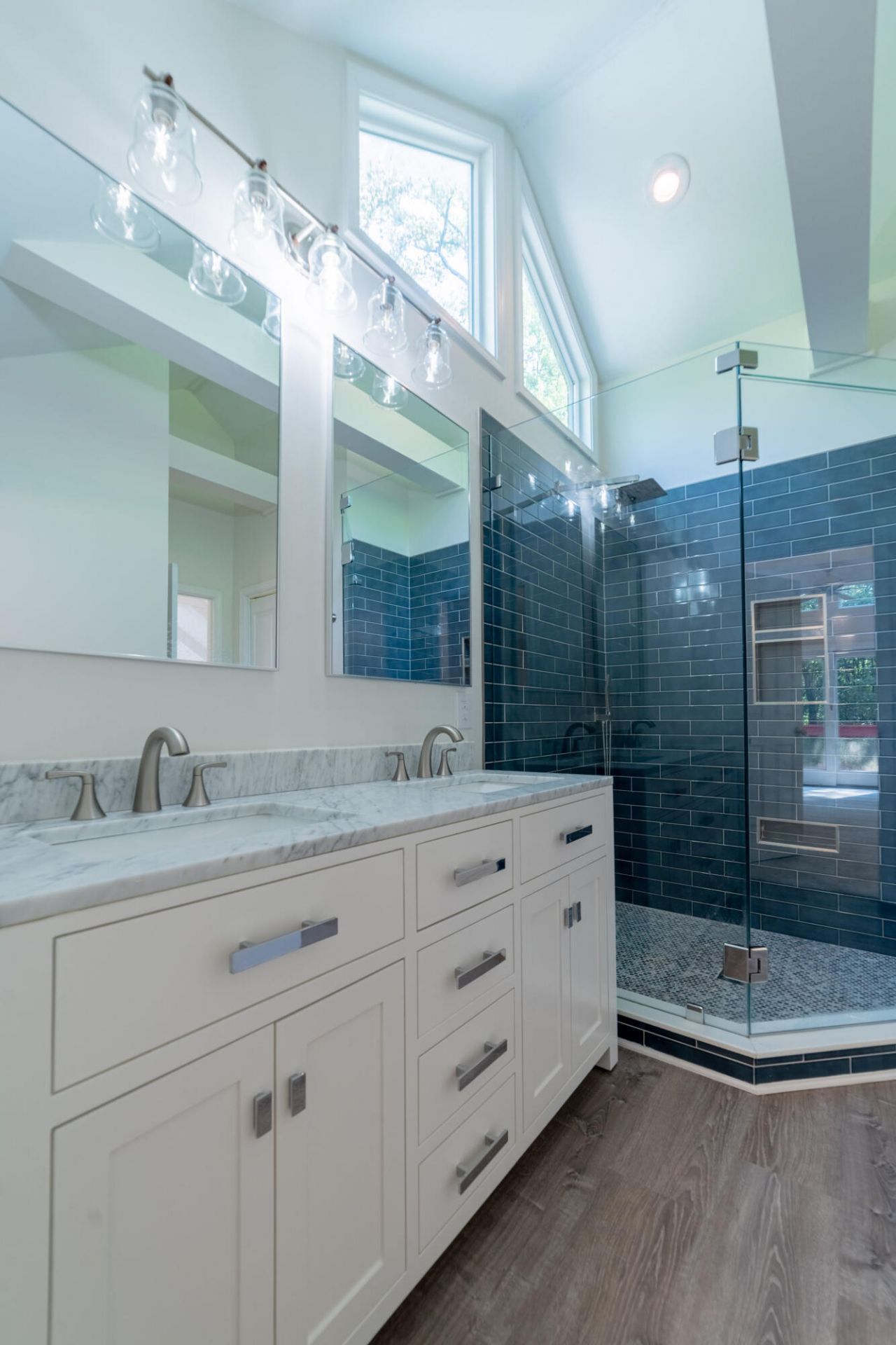 5654 Middle Creek Road Photo 8