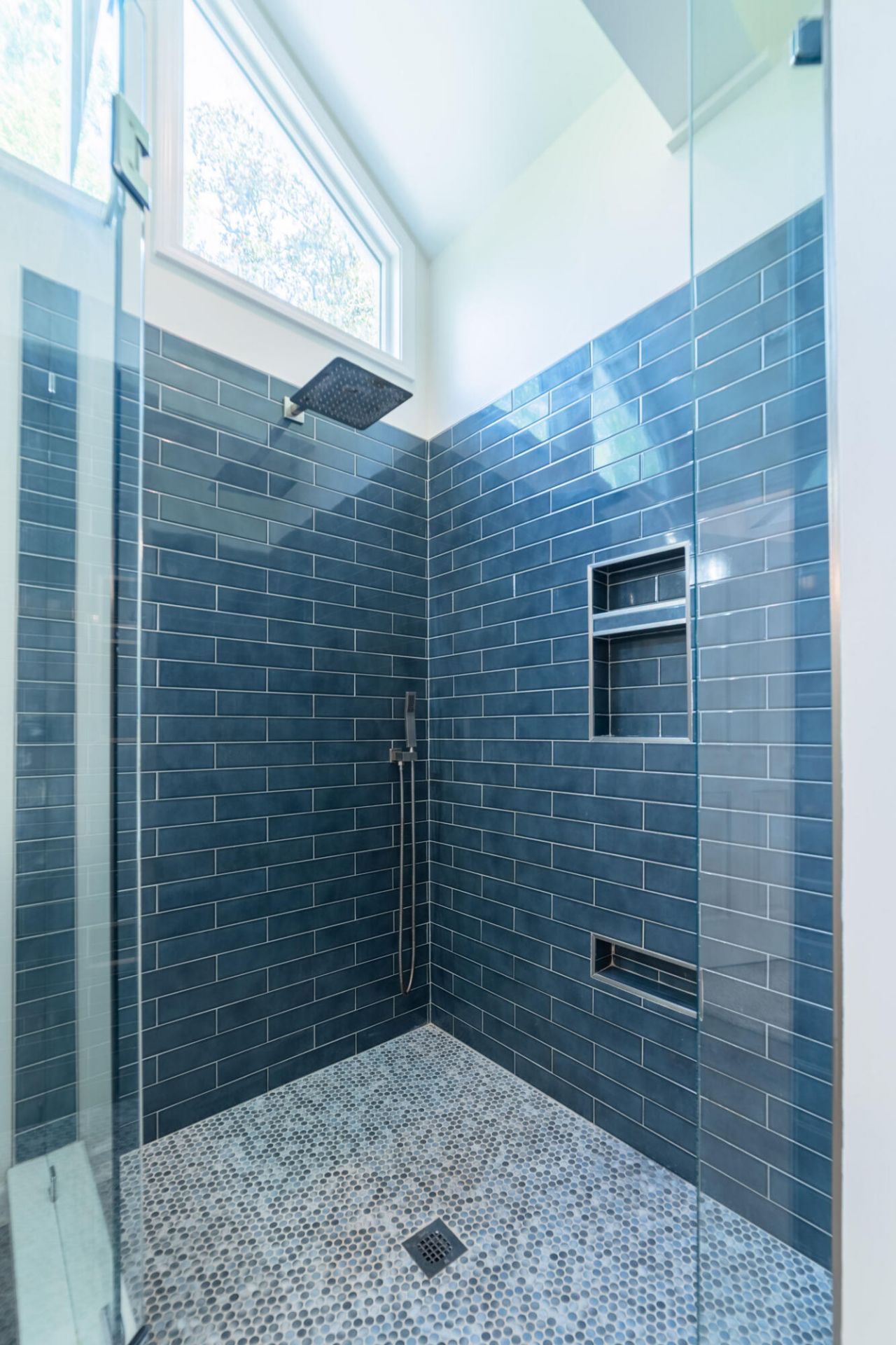 5654 Middle Creek Road Photo 9