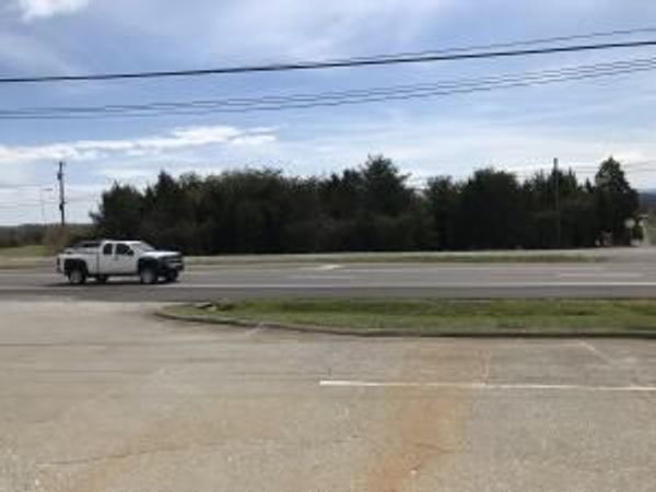 6987& 6989 W Andrew Johnson Highway, Talbott, TN 37877