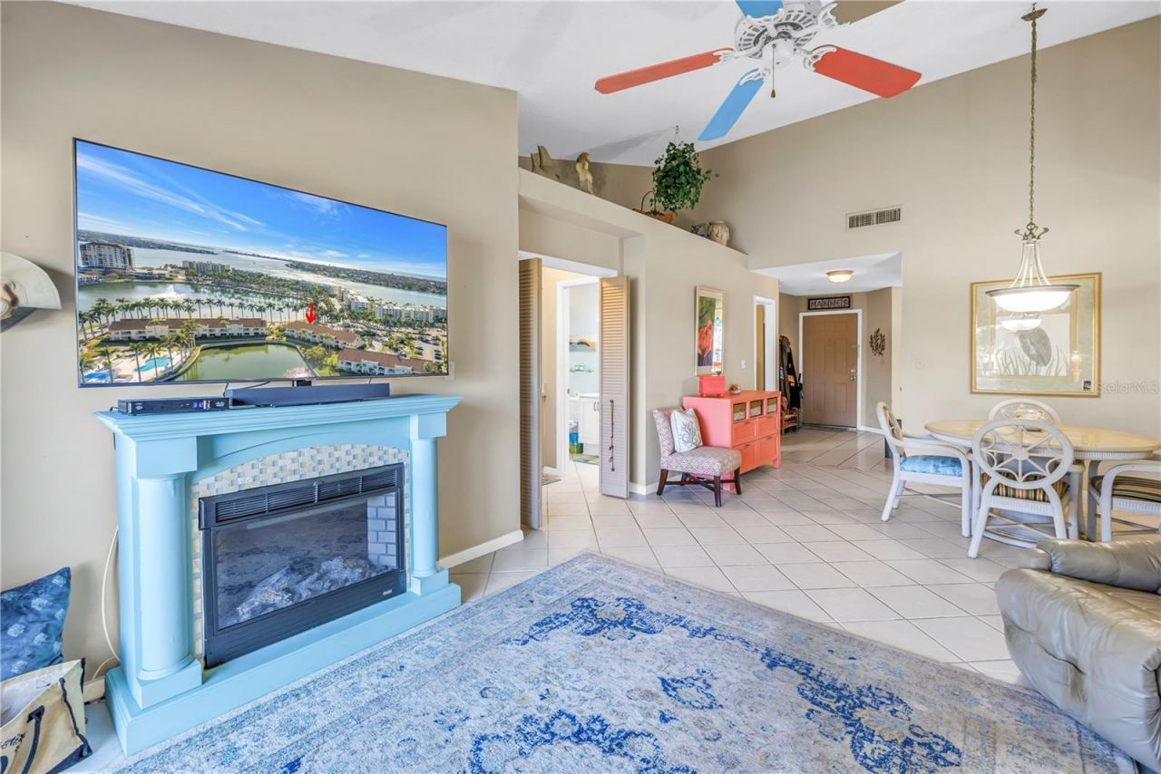 6080 Bahia Del Mar Circle, Unit 212, Saint Petersburg, FL 33715 Photo