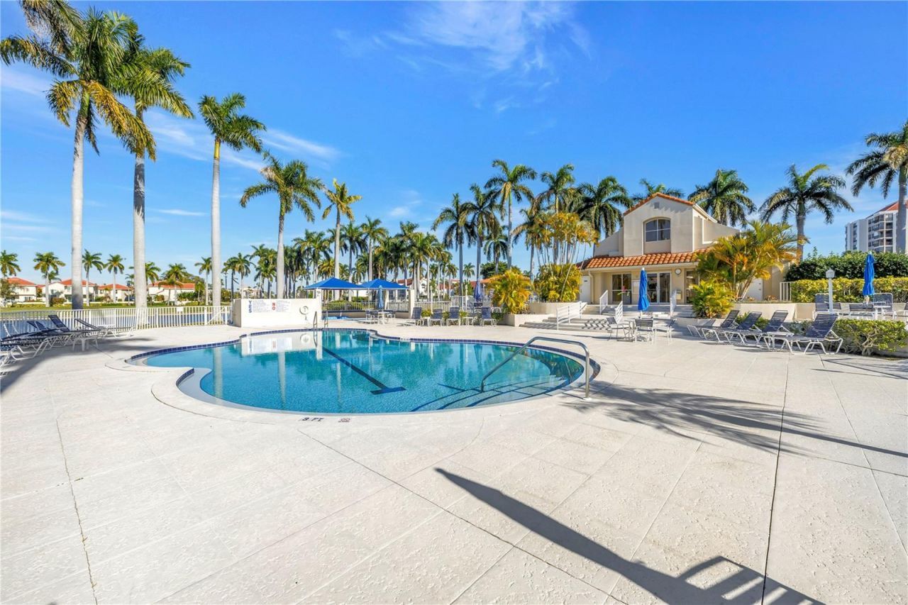 6080 Bahia Del Mar Circle, Unit 212, Saint Petersburg, FL 33715 Photo