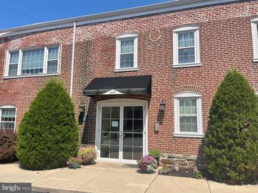 609 SUMMIT AVENUE, Unit 3, JENKINTOWN, PA 19046